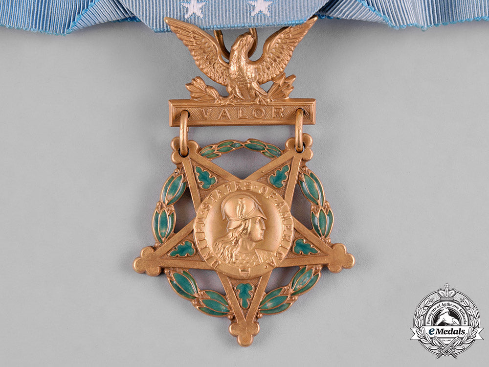 united_states._an_army_medal_of_honor,_type_vi_c19-9124