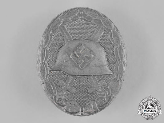 germany,_wehrmacht._a_wound_badge,_silver_grade,_by_carl_wild_c19_2079