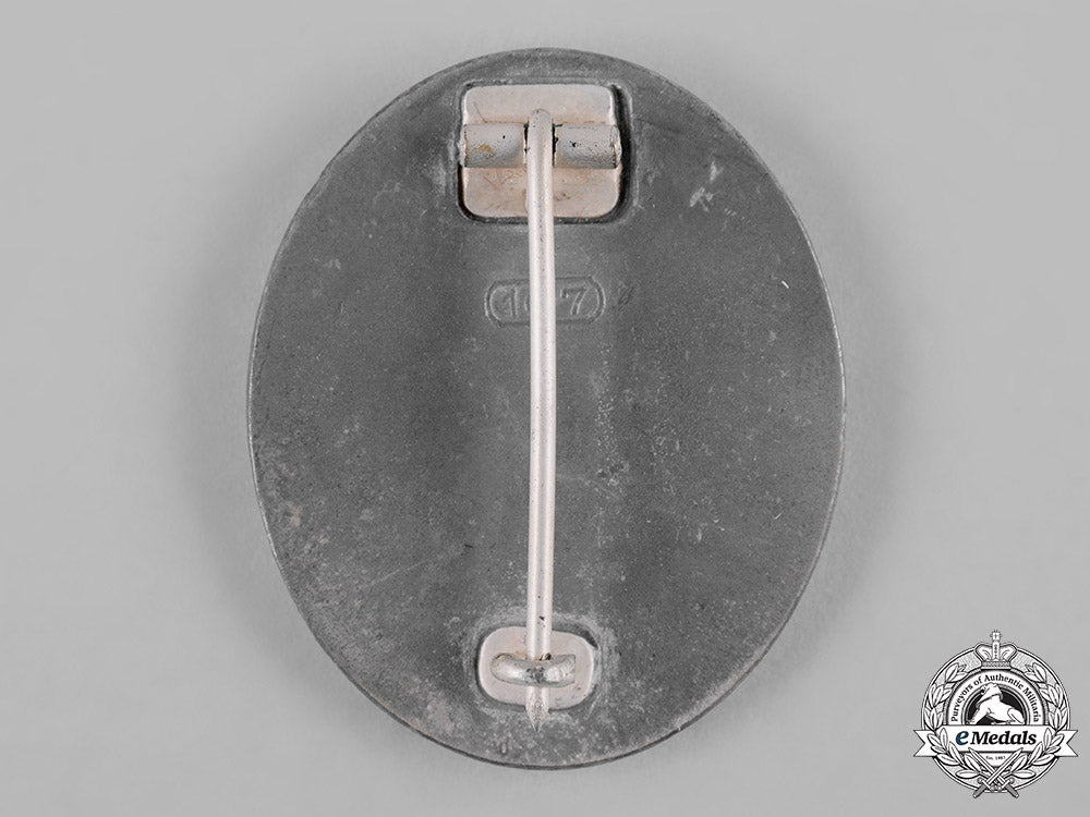 germany,_wehrmacht._a_wound_badge,_silver_grade,_by_carl_wild_c19_2080