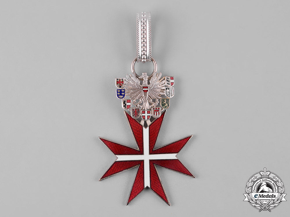 austria,_ii_republic._a_decoration_of_honour,_grand_decoration,_by_anton_reitterer_c19_3927