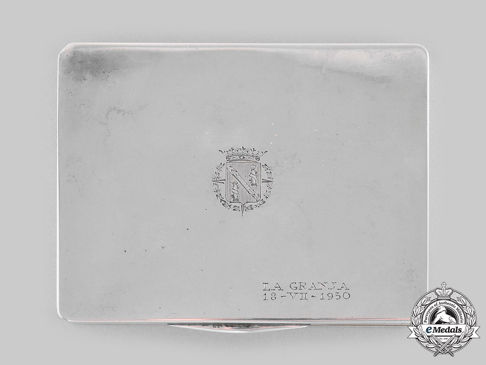 spain,_facist_state._a_cigarette_case_of_francisco_franco,_c.1950_c20048_mnc0637_1_1_1