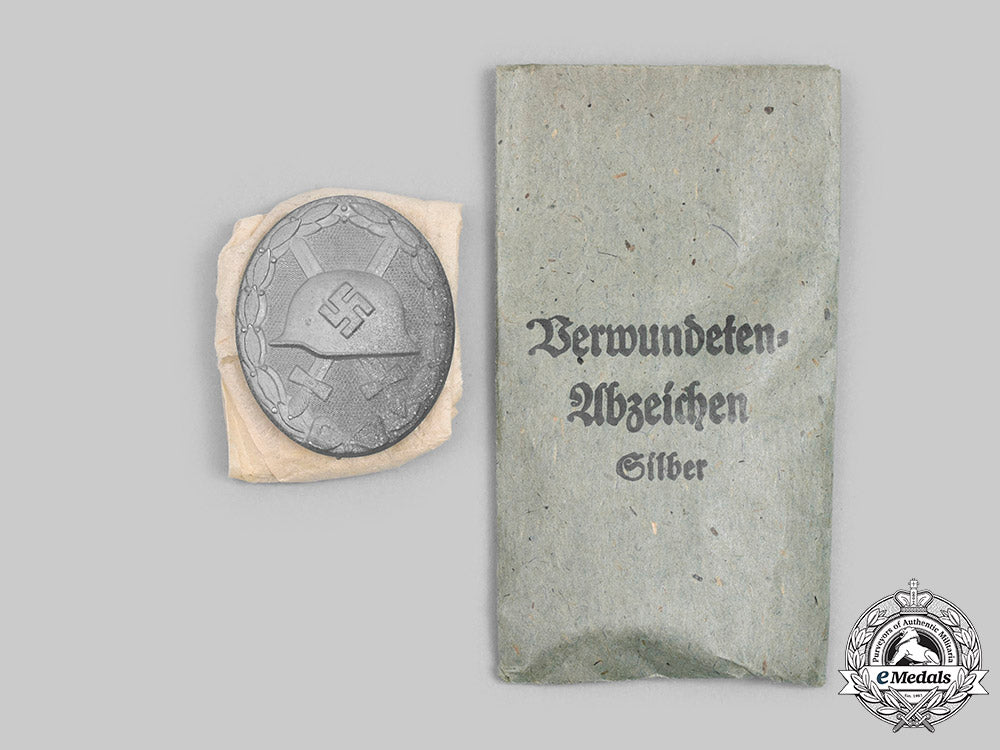 germany,_wehrmacht._a_silver_grade_wound_badge,_by_steinhauer&_lück_c2020_022_mnc0061