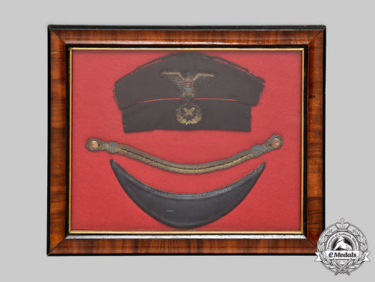 slovakia,_first_republic._a_slovak_army_general’s_visor_cap,_exhibition_example_c2020_046_mnc0706