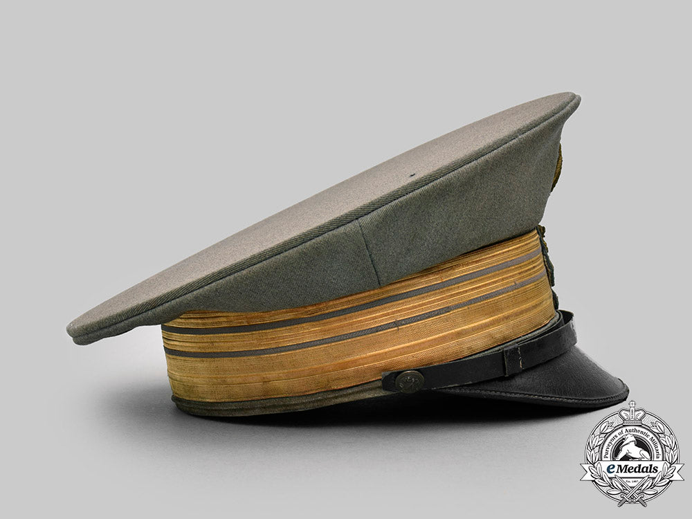 italy,_facist_state._a7_th_regiment_bersaglieri_officer's_visor_cap,_c.1940_c2020_099_mnc4851