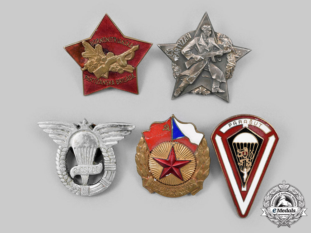 czechoslovakia,_republic,_socialist_republic._a_lot_of_five_badges_c2020_225_mnc1347