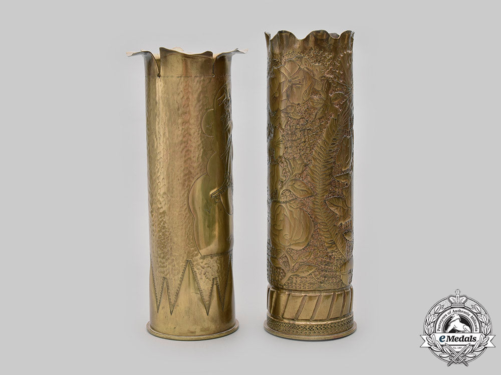 united_kingdom._a_second_war_pair_of105_mm_trench_art_brass_shells_c2020_228_mnc8927_1