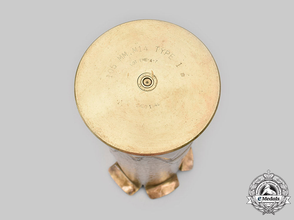 united_kingdom._a_second_war_pair_of105_mm_trench_art_brass_shells_c2020_232_mnc8937_1