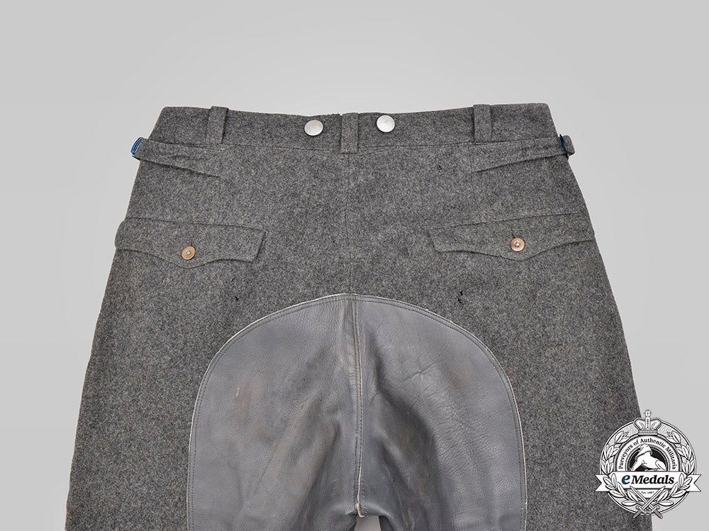 germany,_heer._a_set_of_riding_breeches_c2020_3166_mnc1489_1