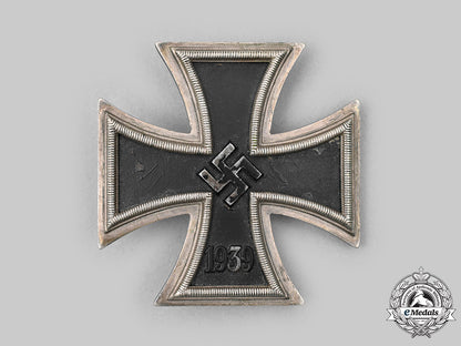 germany,_wehrmacht._a1939_iron_cross_i_class,_with_case,_by_c.f._zimmermann_c2020_425_mnc4939