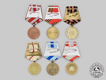 russia,_soviet_union,_federation._a_lot_of_six_medals&_awards_c2020_472_mnc2062