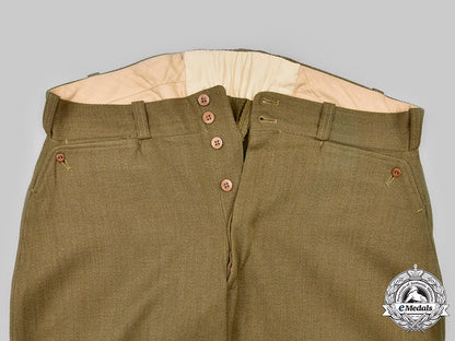 united_states._an_army_captain's_cavalry_uniform,_english_made,_c.1944_c2020_780_mnc0044_1