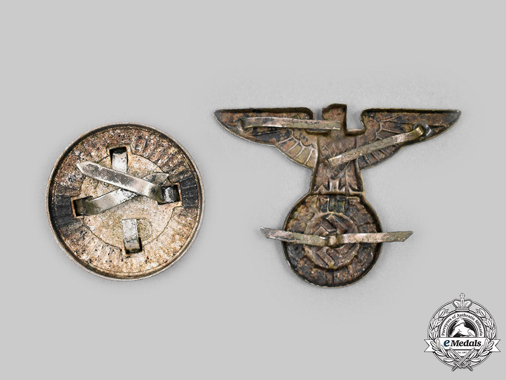 germany,_nsdap._a_pair_of_political_cap_insignia_c2020_788_mnc0491