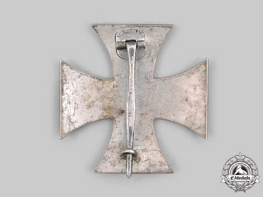 germany,_wehrmacht._an_attributed1914_iron_cross_i_class_with1939_clasp_set_c2020_809_mnc6765_1