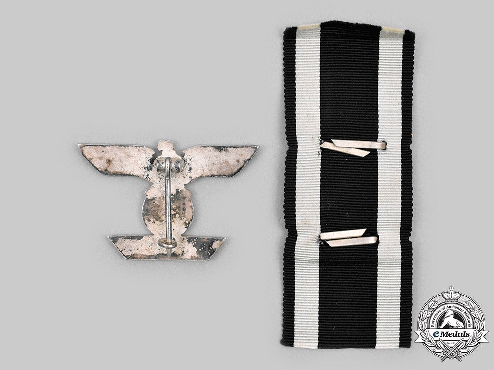 germany,_wehrmacht._an_attributed1914_iron_cross_i_class_with1939_clasp_set_c2020_812_mnc6771_1