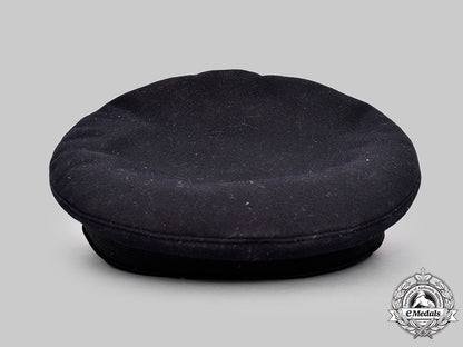 united_kingdom._a_late_victorian_royal_navy_officer's_visor_cap_c2020_923_mnc7083