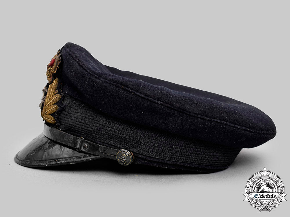 united_kingdom._a_late_victorian_royal_navy_officer's_visor_cap_c2020_924_mnc7085