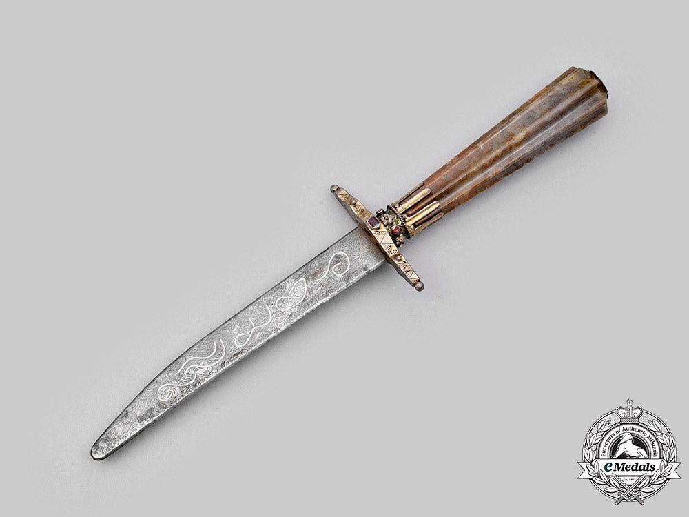 turkey,_ottoman_empire._a_rare_and_ornate_presentation_dagger_with_damascus_blade,_c.1860_c2020_933_mnc4248_1