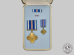 United States. A Distinguished Flying Cross, Cased