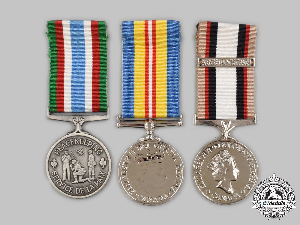 canada,_commonwealth._three_campaign_medal&_awards_c2021_359emd_0006