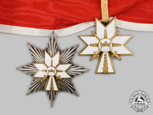 croatia,_independent_state._an_order_of_the_crown_of_king_zvonimir,_i_class_with_swords,_c.1941_c2021_476emd_7856_1_1