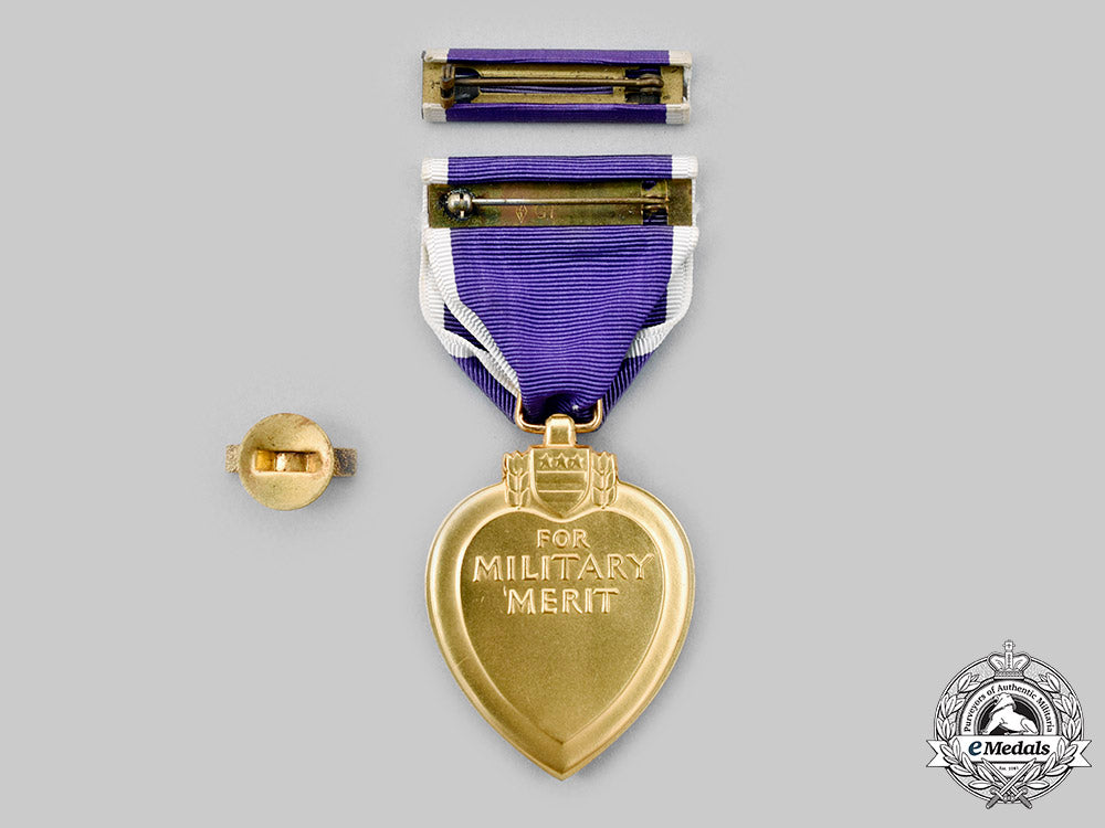 united_states._a_second_war_numbered_purple_heart,_by_e.h_simon_inc_c20350_mnc8409