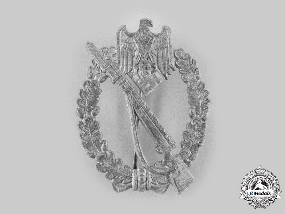 germany,_wehrmacht._an_infantry_assault_badge,_silver_grade_c20403_emd7743_2_1