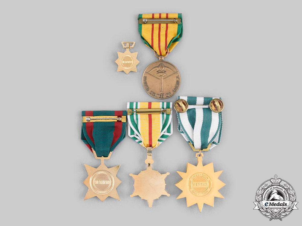 united_states;_vietnam,_republic._a_lot_of_five_vietnam_war_period_medals_c20717_emd4714