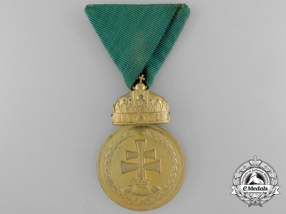 hungary,_kingdom._a_rare_gold_grade_signum_laudis_medal,_c.1925_c_1580_1_1