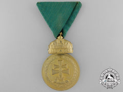 Hungary, Kingdom. A Rare Gold Grade Signum Laudis Medal, C.1925