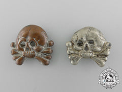 A Pair Of Early Panzer Collar Tab Skulls