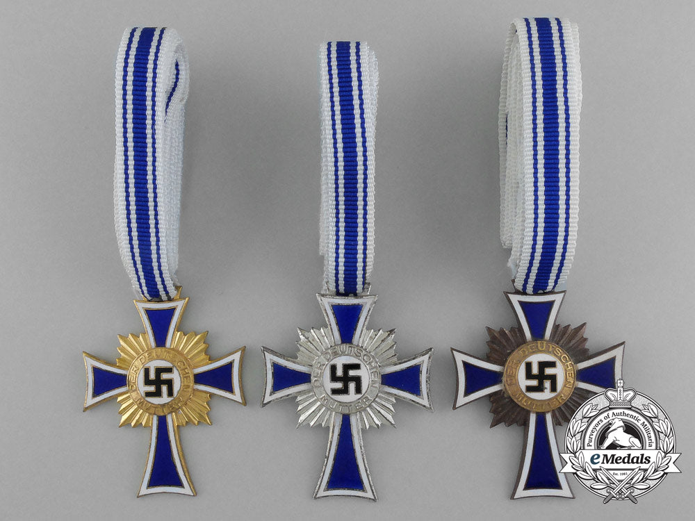 three_german_mother's_crosses;_gold,_silver&_bronze_c_9336