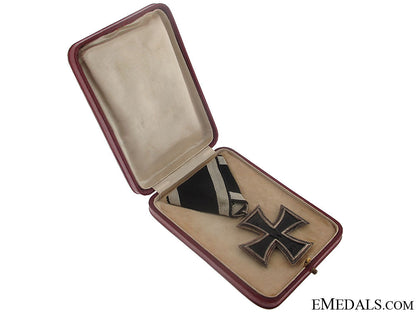 cased_wwi_iron_cross2_nd._class_cased_wwi_iron_c_5057240cf3667