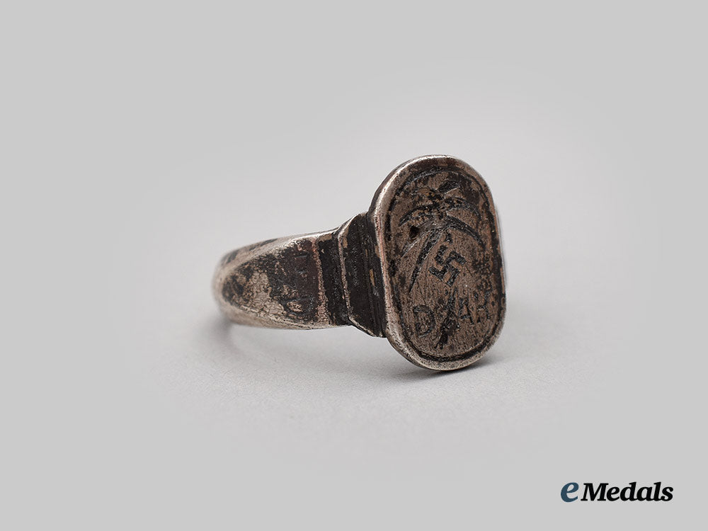 germany,_wehrmacht._an_afrikakorps_panzer_troops_commemorative_ring_cbb_7670