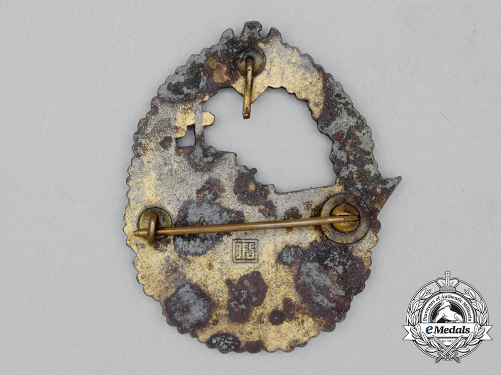 a_german_kriegsmarine_destroyer_war_badge_by_josef_feix&_söhne_cc_1121