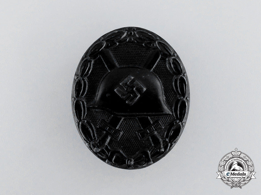 a_second_war_german_black_grade_wound_badge_with_miniature_stickpin_cc_1404