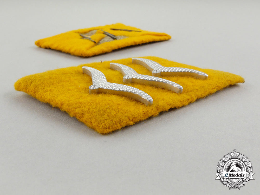 a_matching_set_of_luftwaffe_feldwebel_rank_collar_tabs_cc_2250