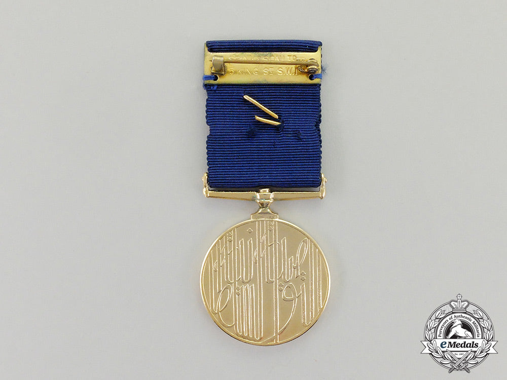 a_spink-_made_oman_sultan_of_oman's_commendation_medal(_midal_ut-_tawsit)_cc_4084