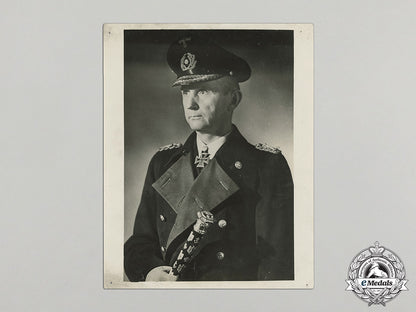 a_collection_of_documents&_a_thank-_you_card_by_grand_admiral_dönitz_cc_5729