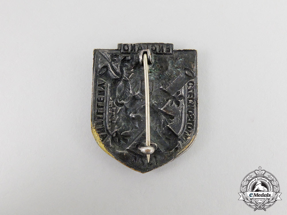 a_second_war_british-_made_czech_artillery_in_england_badge1940_cc_6596