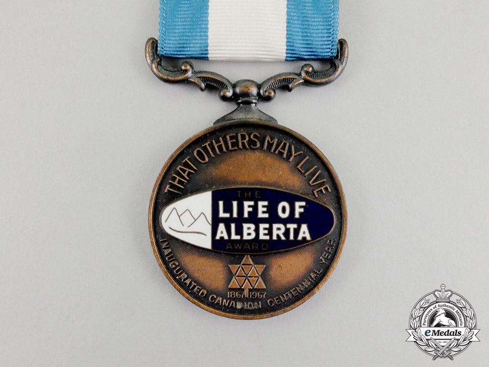 an_inaugural_year_life_of_alberta_award_in1967_to_captain_jack_boddington;_founder_of_the_military_collectors_club_of_canada_cc_7257