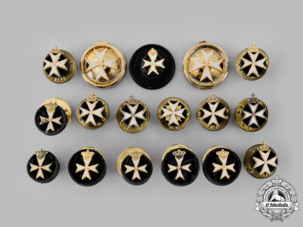 international._a_lot_of_seventeen_sovereign_military_hospitaller_order_of_saint_john_of_jerusalem,_of_rhodes_and_of_malta_items_ci19_0278