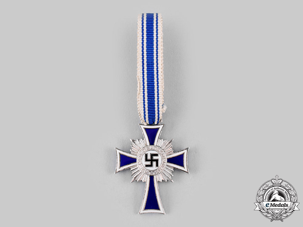 germany,_third_reich._an_honour_cross_of_the_german_mother,_silver_grade_ci19_7060