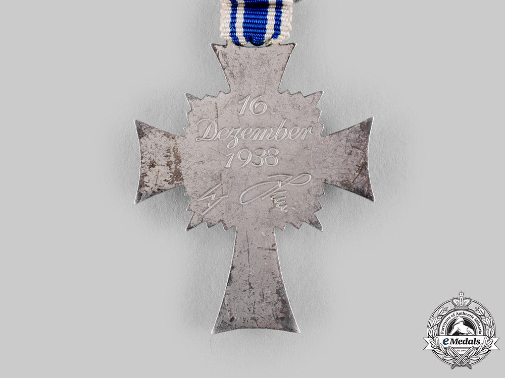 germany,_third_reich._an_honour_cross_of_the_german_mother,_silver_grade_ci19_7062