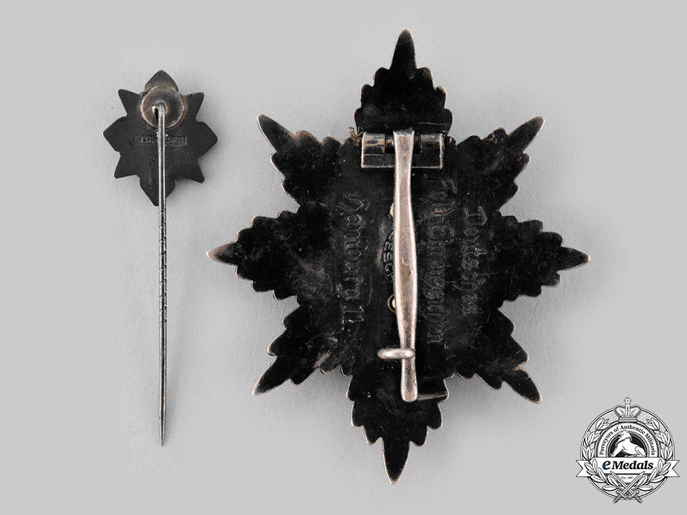 germany,_imperial._a_campaign_badge_of_honour_with_miniature,_c.1925_ci19_7794