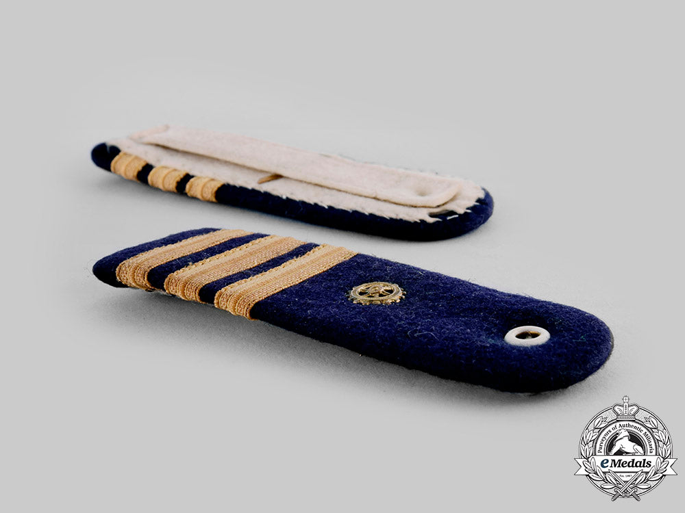 germany,_federal_republic._a_set_of_navy_engineer_korvettenkapitän_shoulder_boards_ci19_9728_2