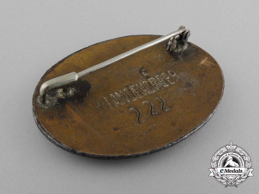 a_deutsches_rotes_kreuz_nurse’s_league_badge_by_langendreer_d_1597_1