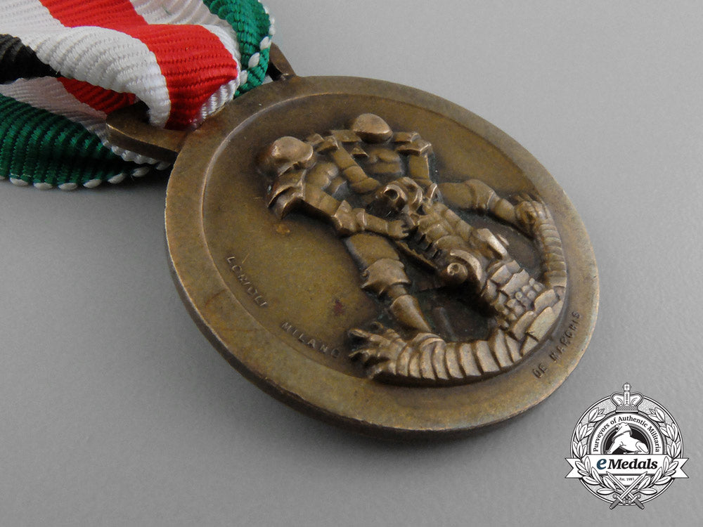 a_german-_italian_africa_campaign_medal_d_1783_1