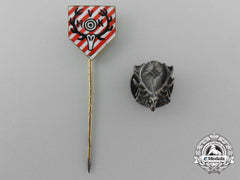 A Lot Of Two German Hunting Association Membership Badges And Stick Pins