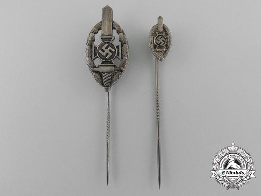 a_lot_of_two_national_socialist_war_victim’s_care_stickpins_by_deschler&_sohn_d_4052