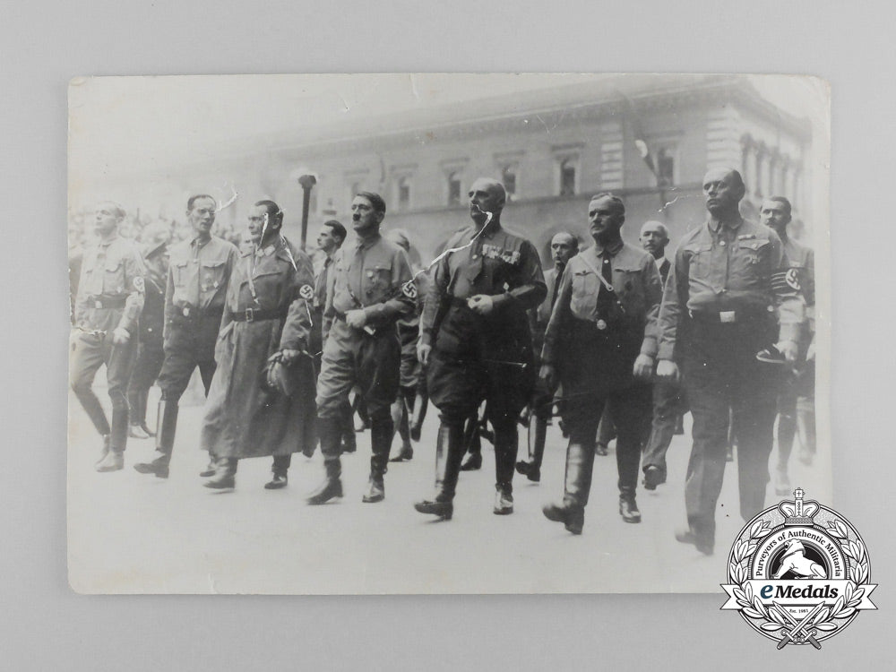 an_early_period_photograph_of_the_beer_hall_putsch_d_6279_1